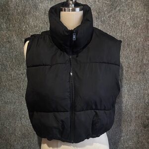 Aeropostale Black Cropped Puffer Vest